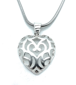Milor Italy Sterling Silver Puffed Filigree Openwork Heart Pendant Necklace