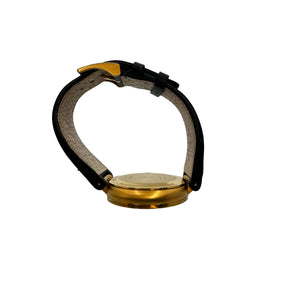 Gucci Interlocking Gold Tone Watch / YA133312